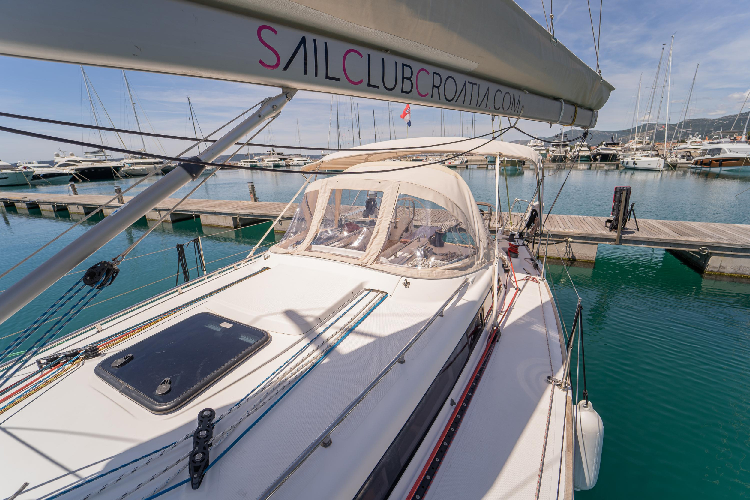 Salona 38 — photo 22