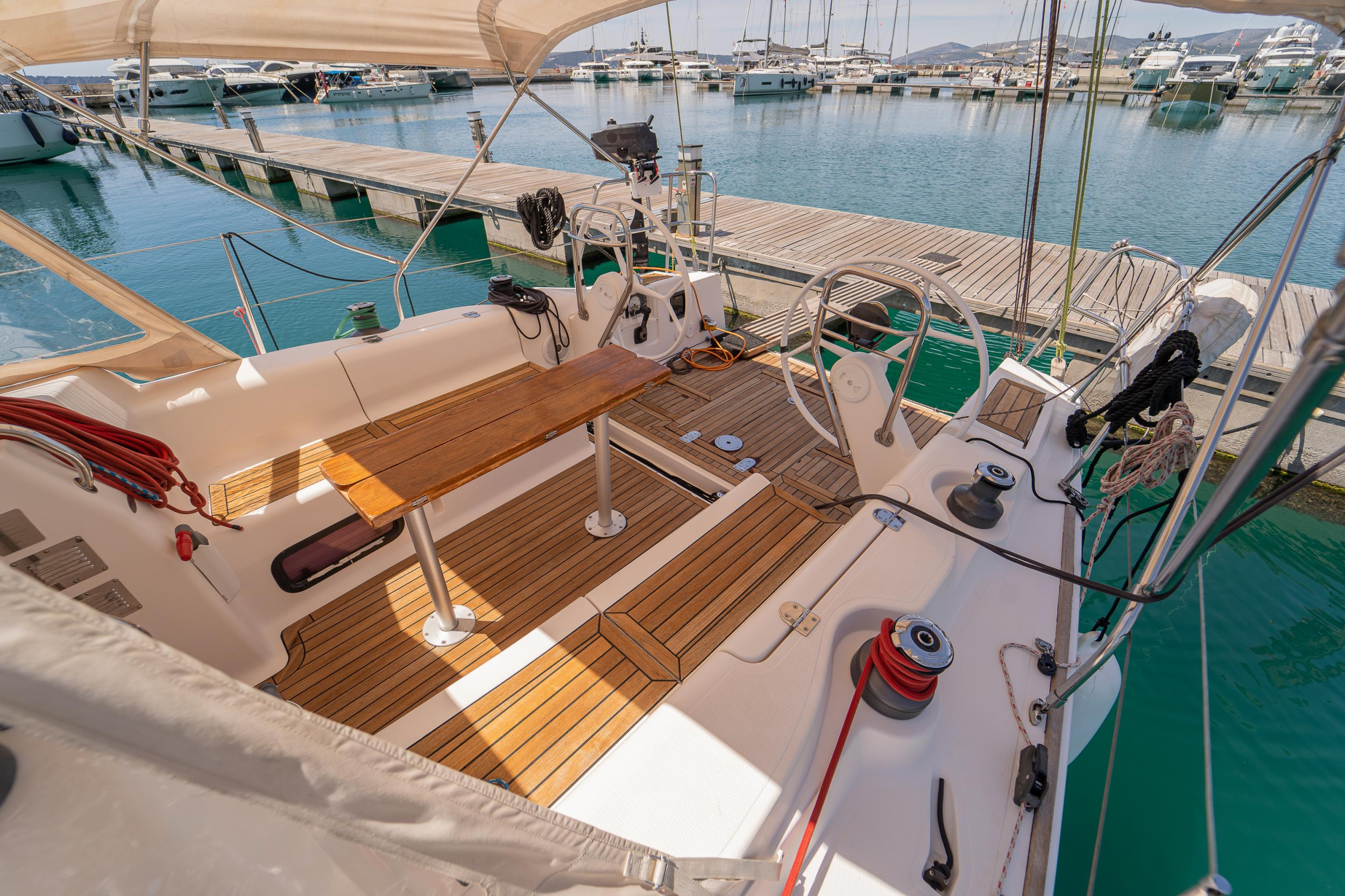 Salona 38 — photo 23