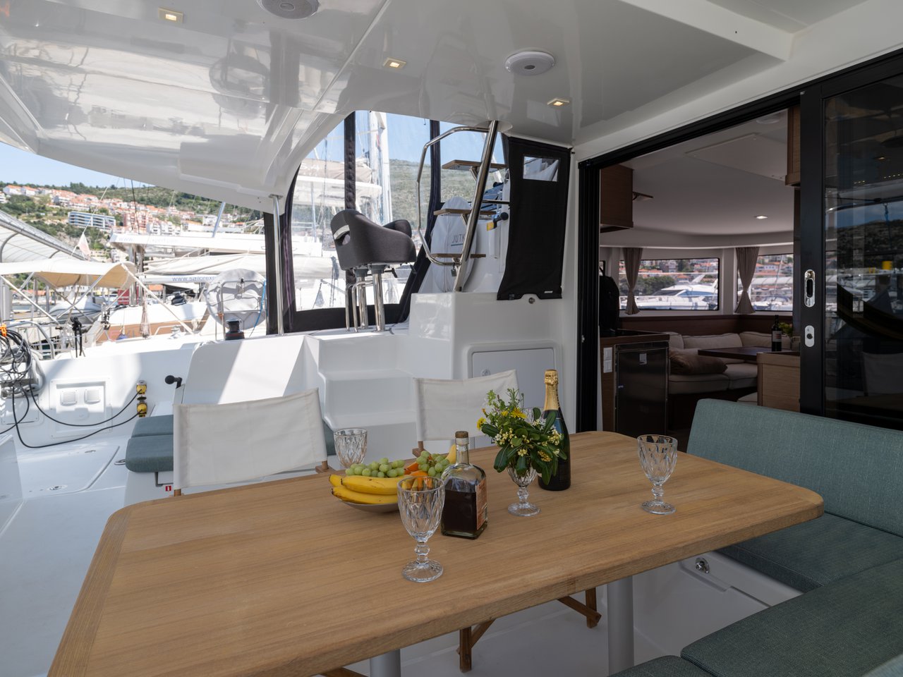 Lagoon 42 OW — photo 15