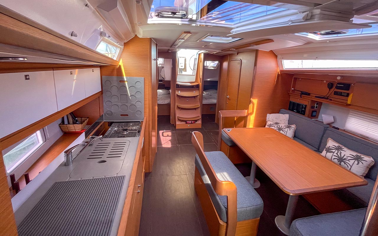 Dufour 430 — photo 18
