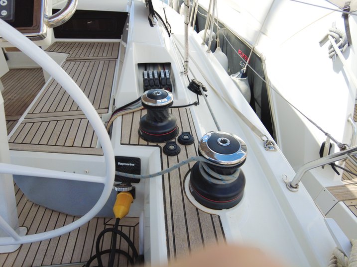 Oceanis 46.1 — photo 10