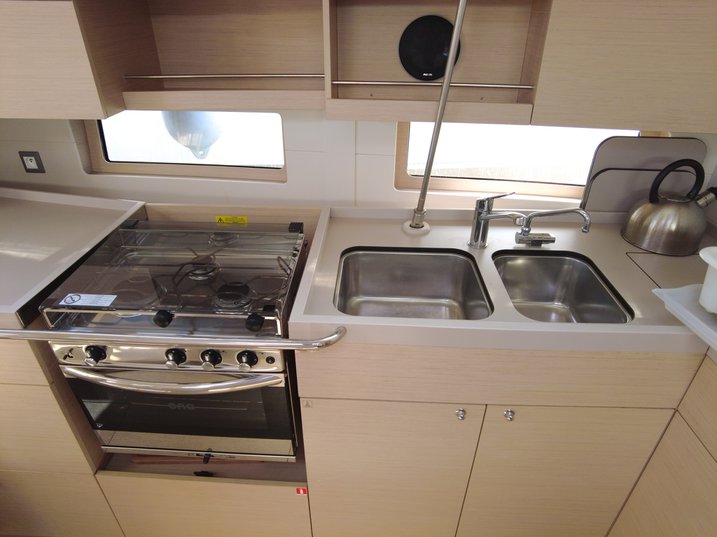 Oceanis 46.1 — photo 17