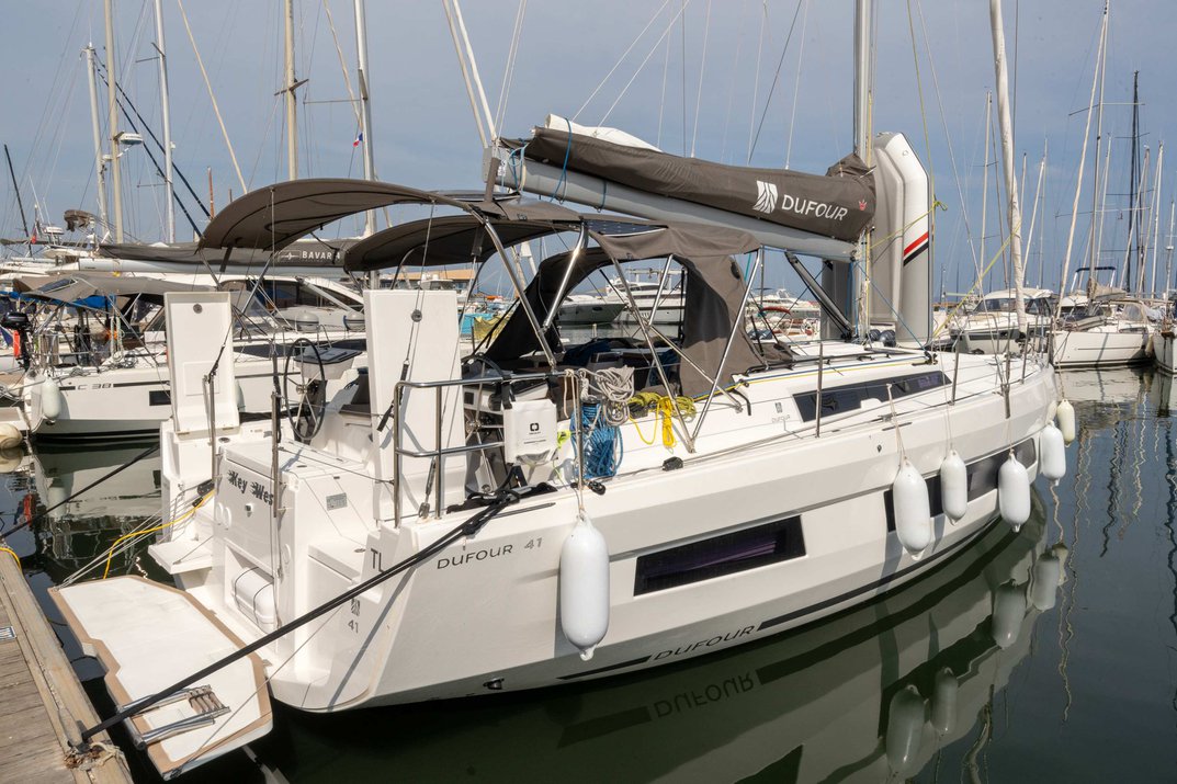 Dufour 41 - 3 cab. — photo 4
