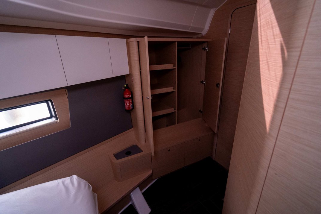 Dufour 41 - 3 cab. — photo 21