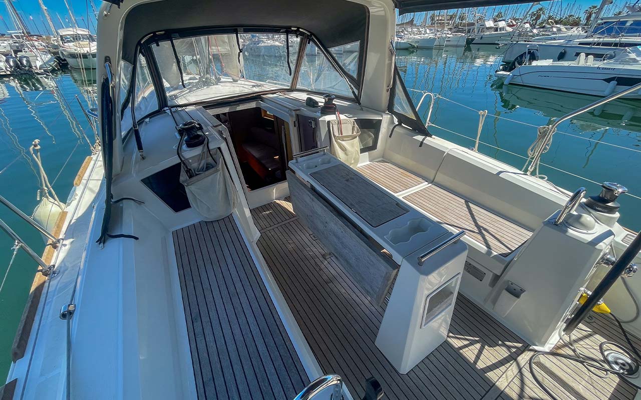 Oceanis 35.1 — photo 5