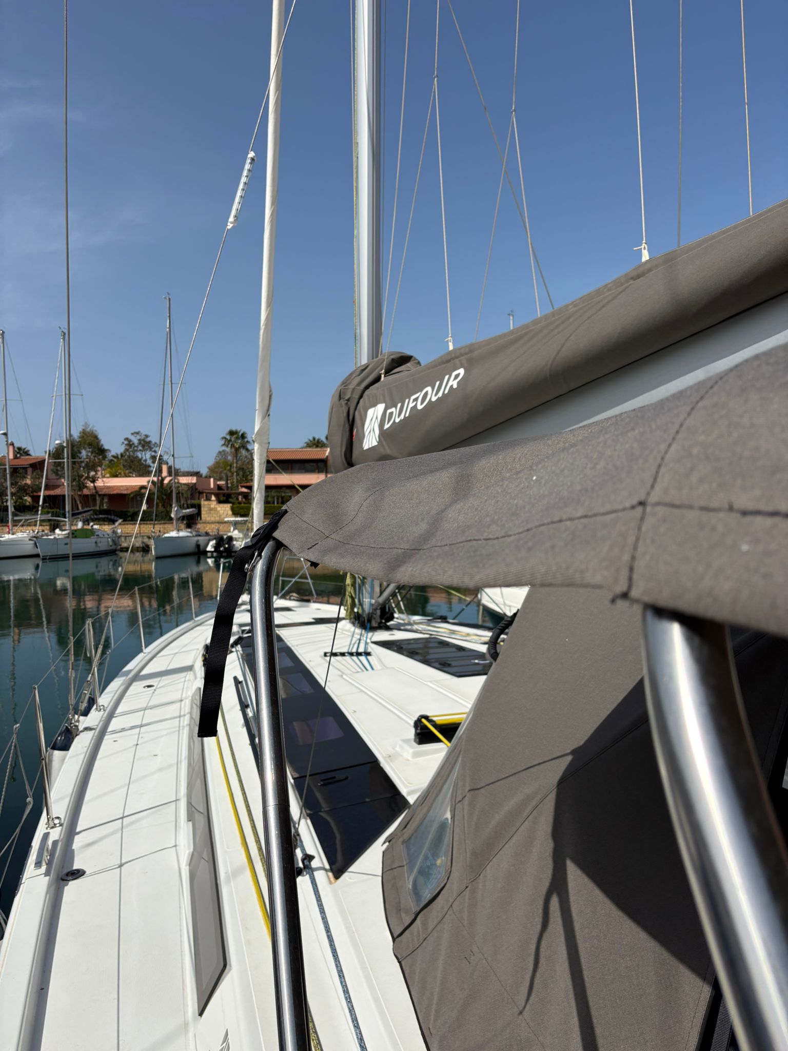 Dufour 48 — photo 11