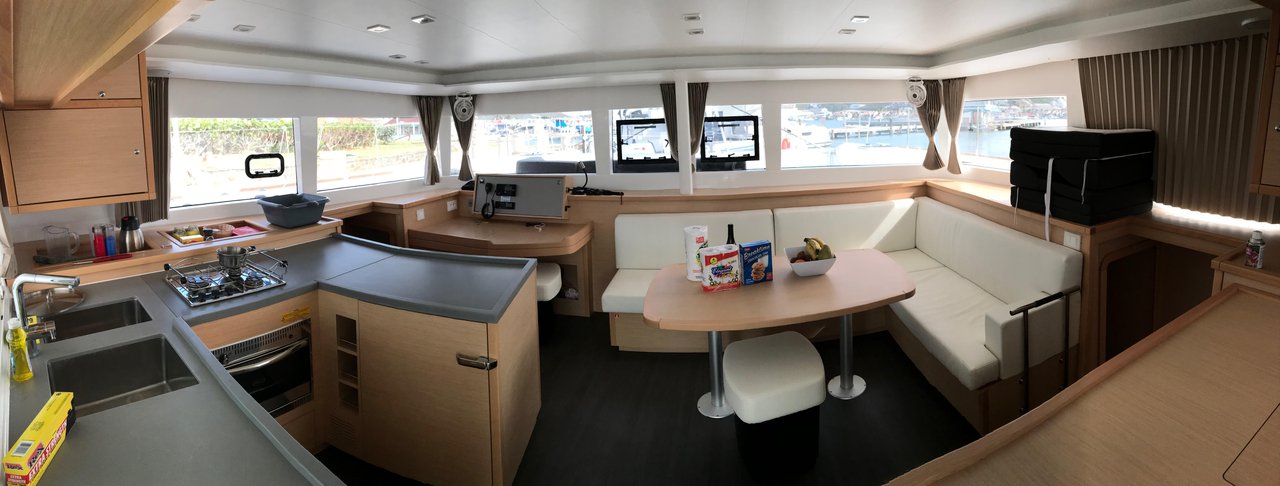 Lagoon 450 - 4 + 2 cab. — photo 11