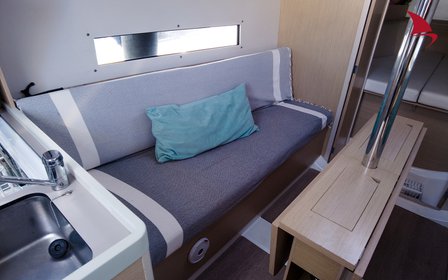 Oceanis 30.1 — photo 10