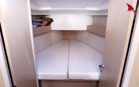 Oceanis 30.1 — photo 15