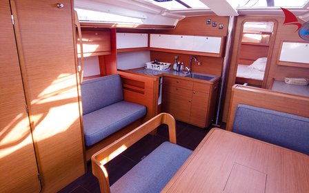 Dufour 430 - 3 cab. — photo 17