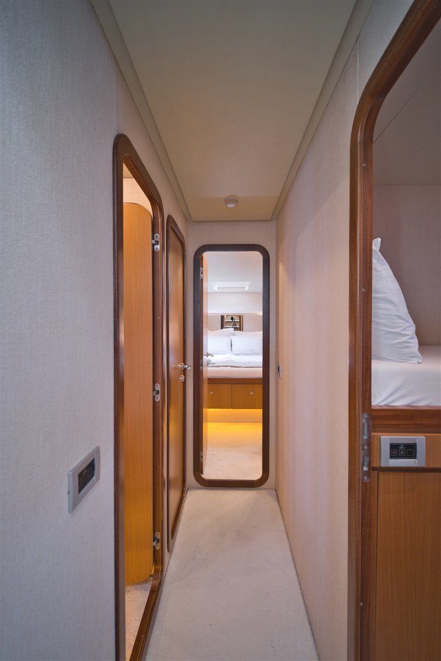 Ferretti Yachts 681 — photo 28