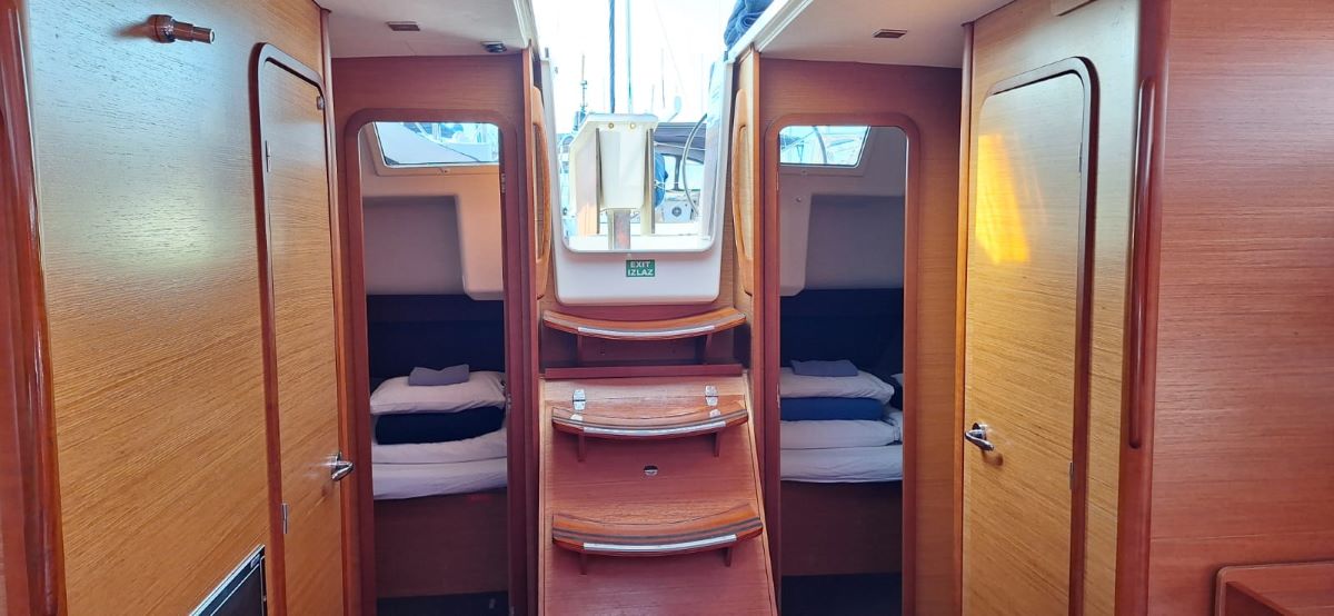 Dufour 460 GL - 5 cab. — photo 8