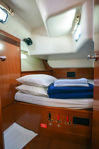Oceanis 43 — photo 12