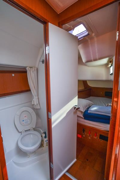 Oceanis 43 — photo 16