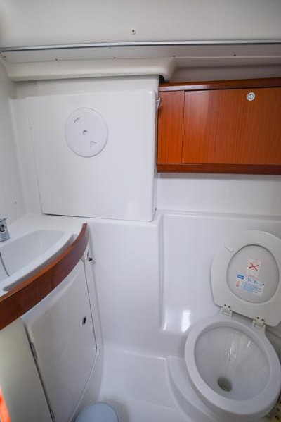 Oceanis 43 — photo 18
