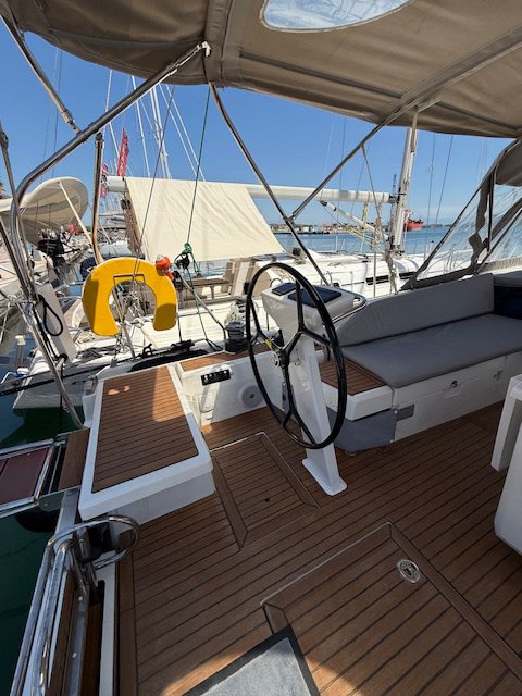Oceanis 46.1 — photo 9