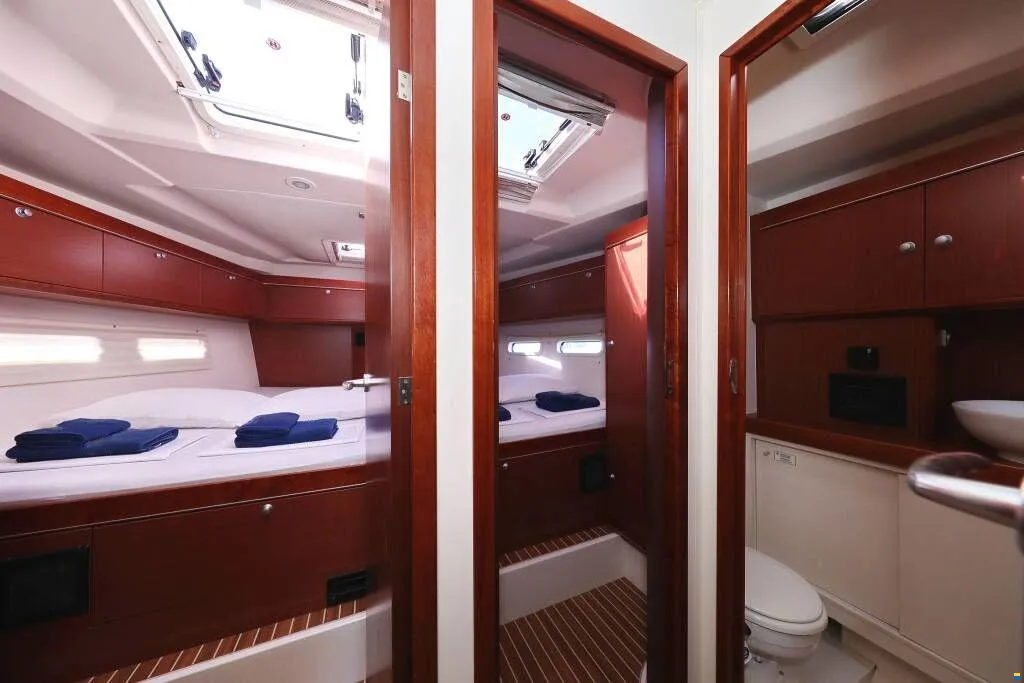 Hanse 575 - 5 + 1 cab. — photo 15