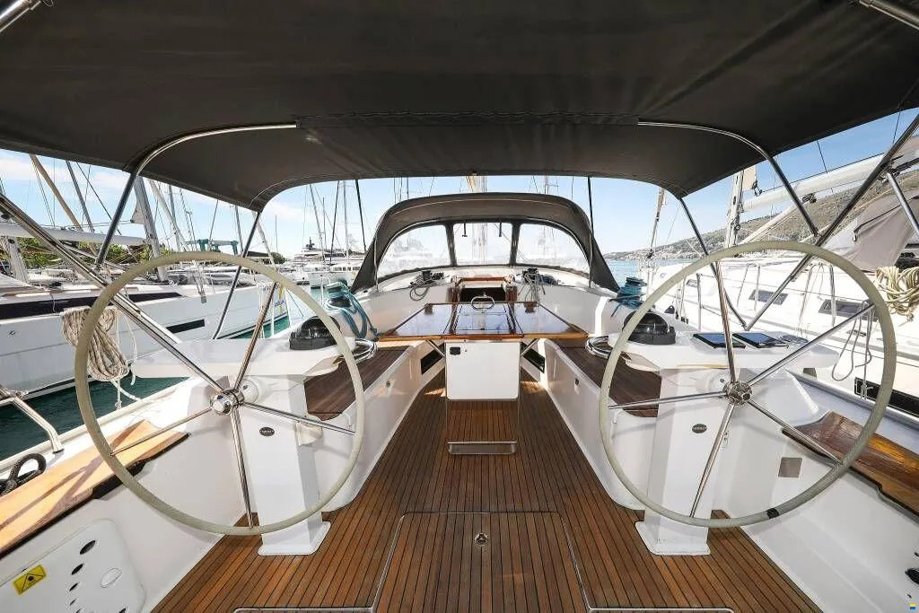 Bavaria Cruiser 45 - 4 cab. — photo 18