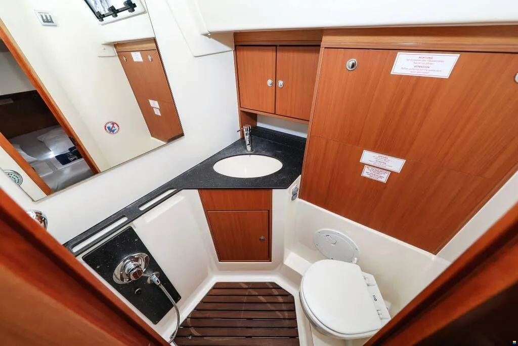 Bavaria Cruiser 45 - 4 cab. — photo 38