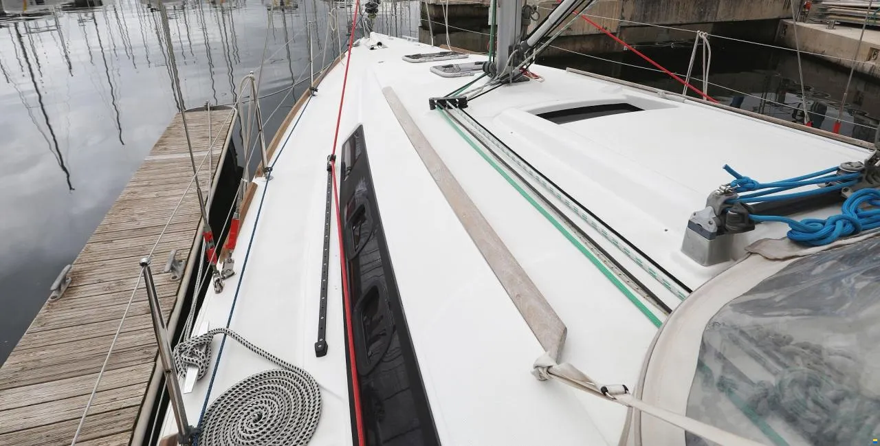 Oceanis 34 — photo 8