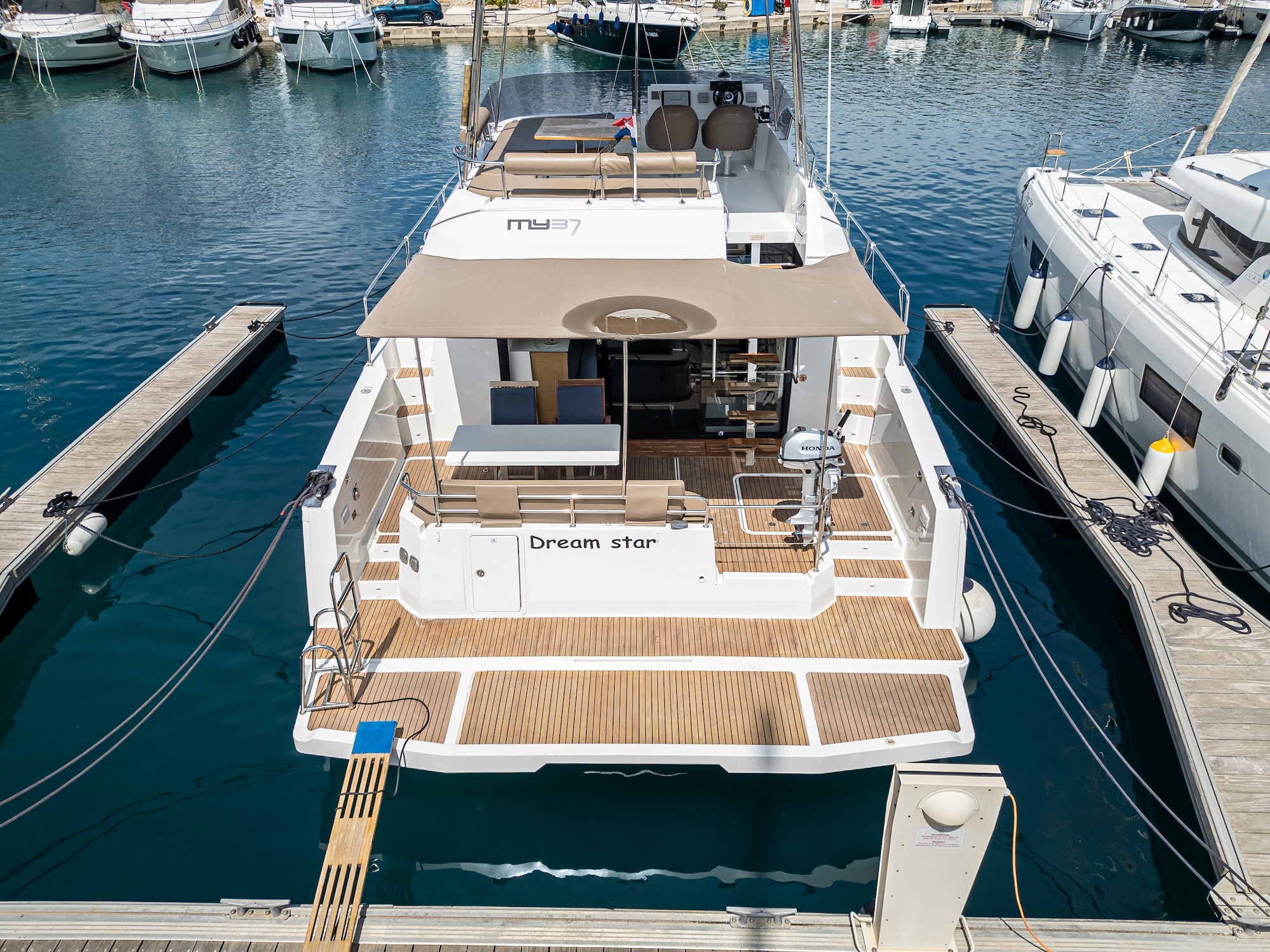Fountaine Pajot MY 37 — photo 10