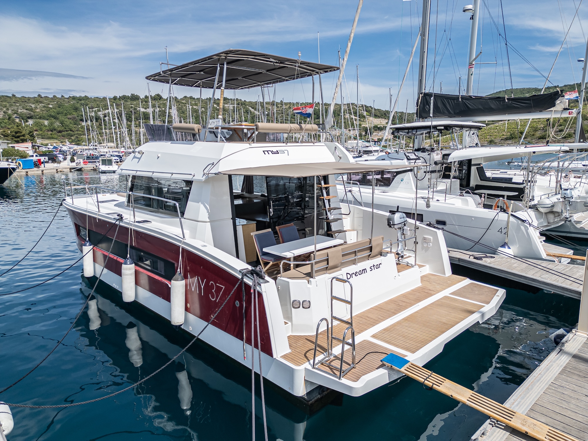 Fountaine Pajot MY 37 — photo 12