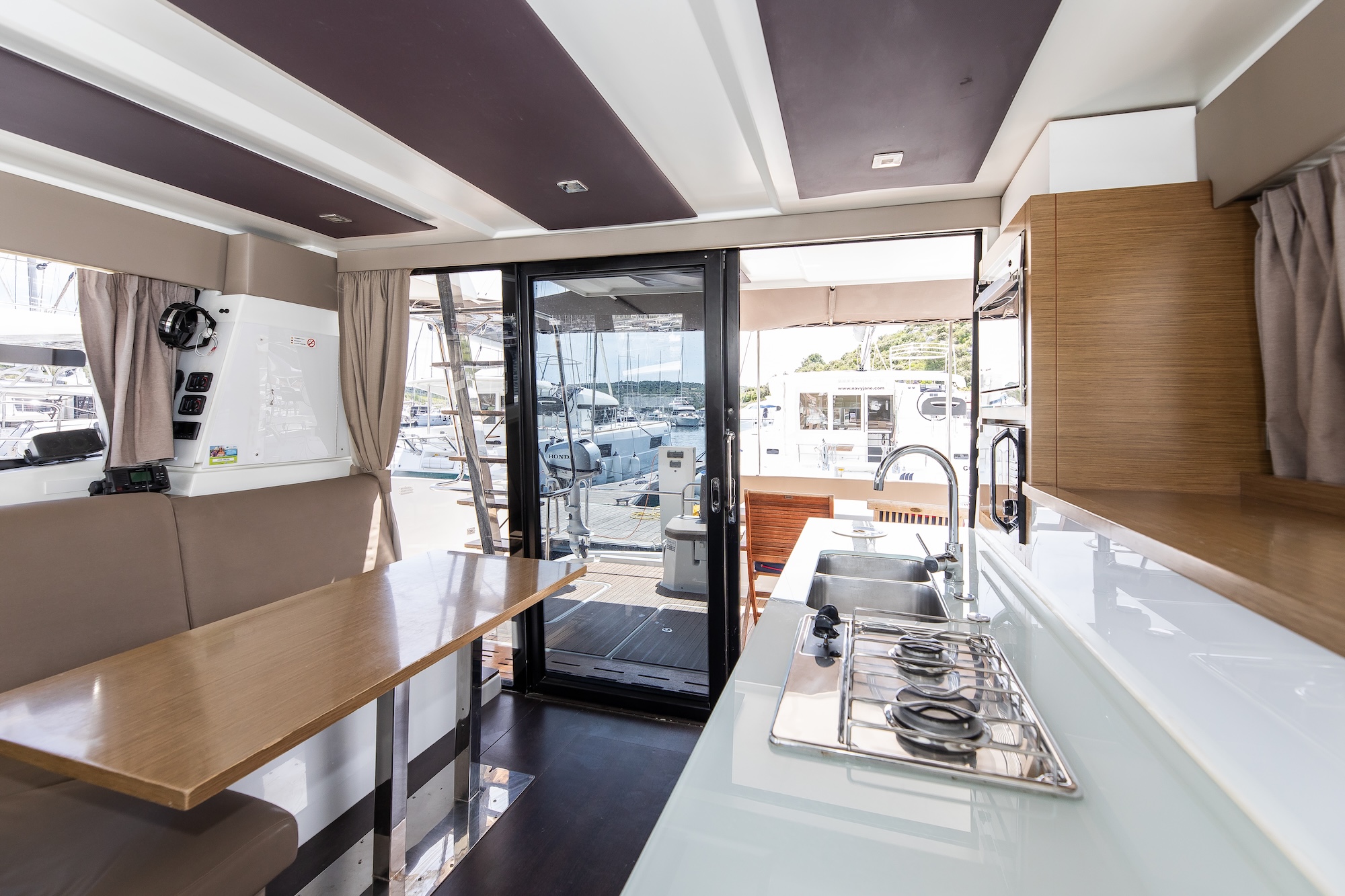 Fountaine Pajot MY 37 — photo 18