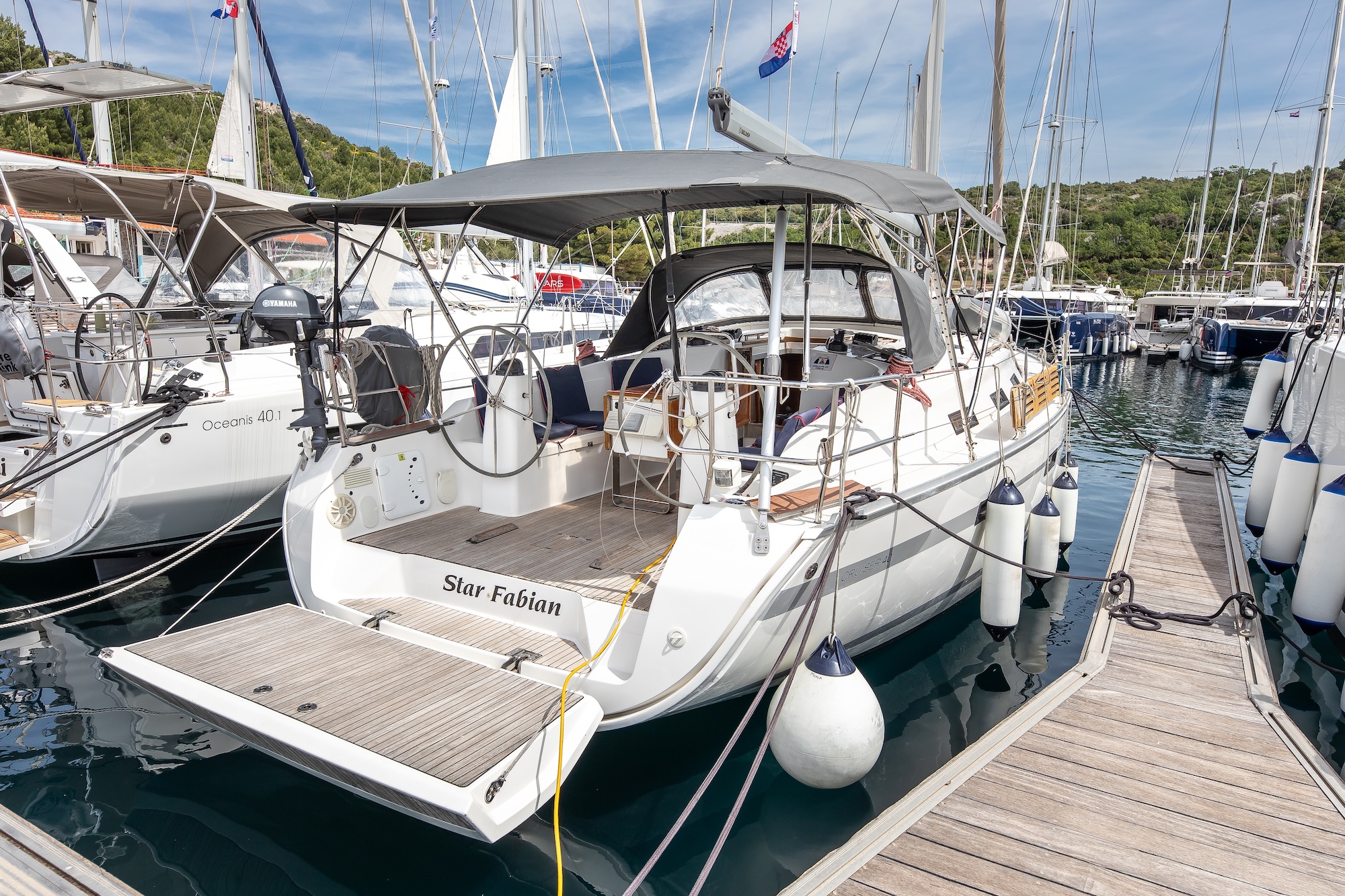 Bavaria Cruiser 40 — photo 6