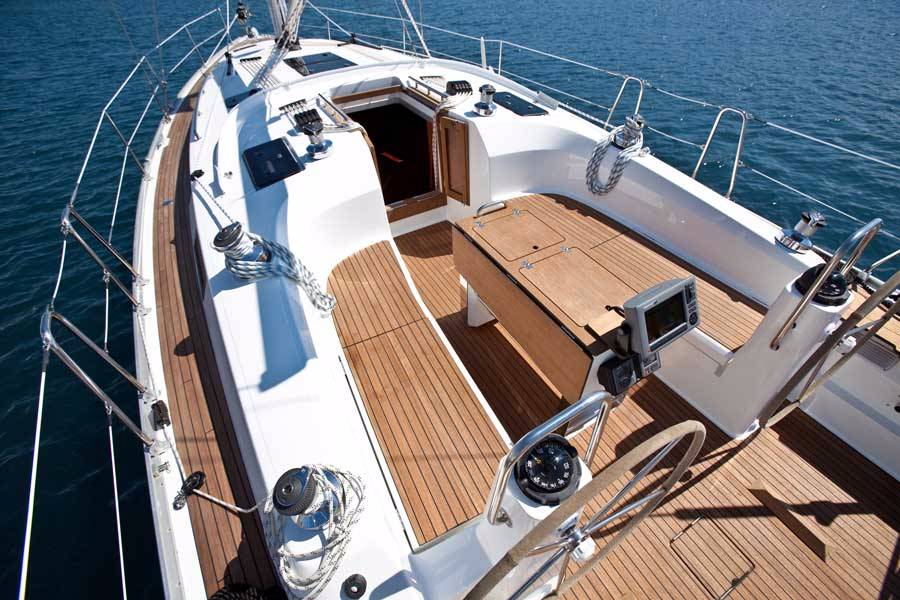 Bavaria Cruiser 40 — photo 5