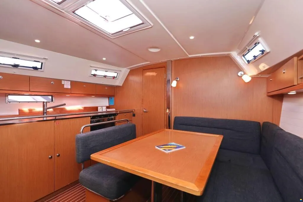 Bavaria Cruiser 40 — photo 20