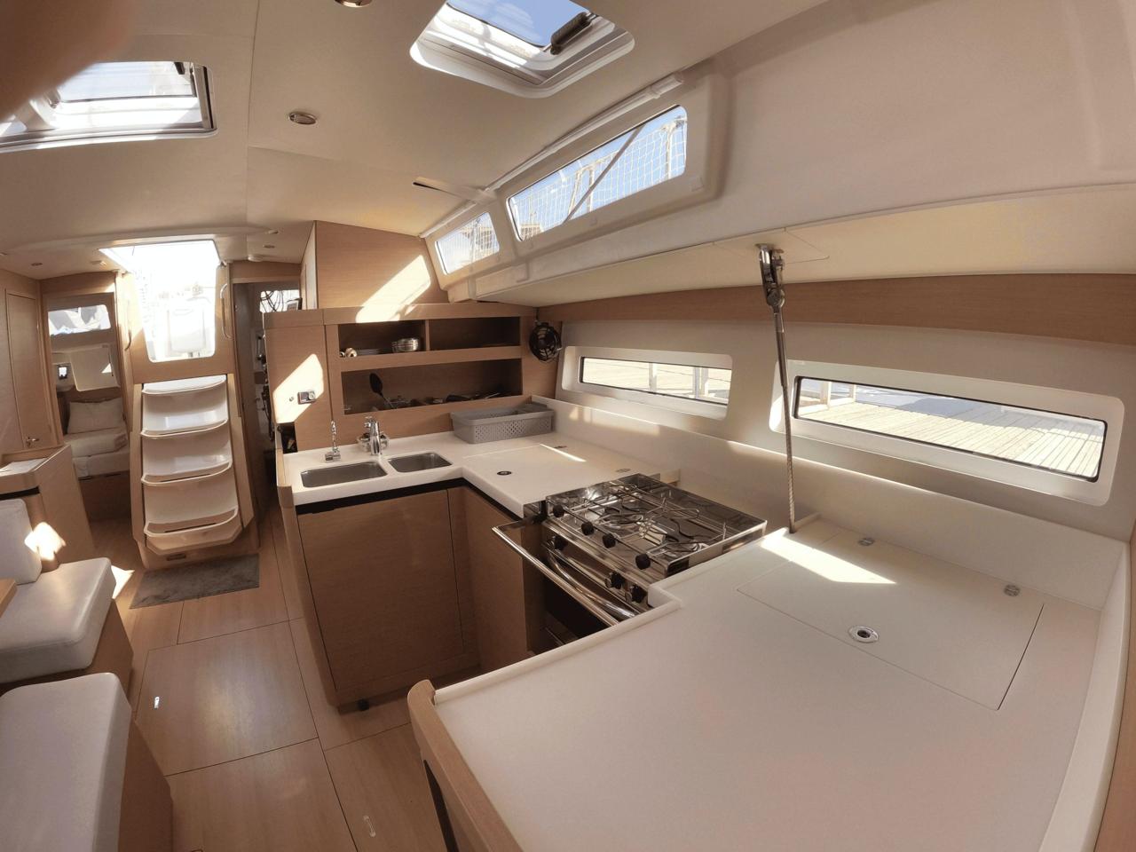Sun Odyssey 490 - 4 + 1 cab. — photo 5