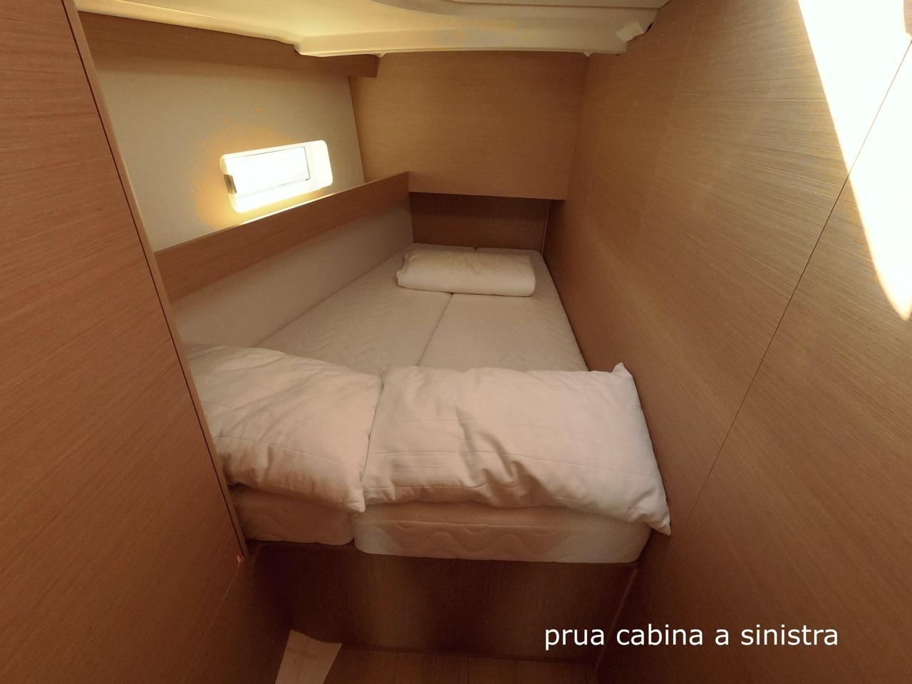 Sun Odyssey 490 - 4 + 1 cab. — photo 12