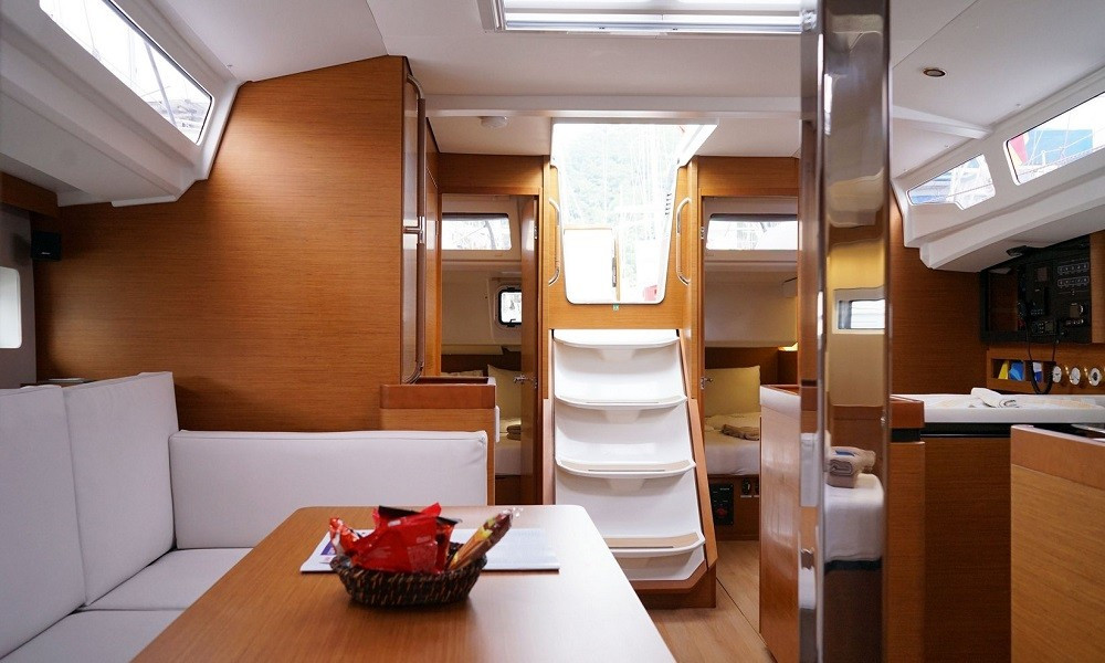 Sun Odyssey 440 - 4 cab. — photo 19