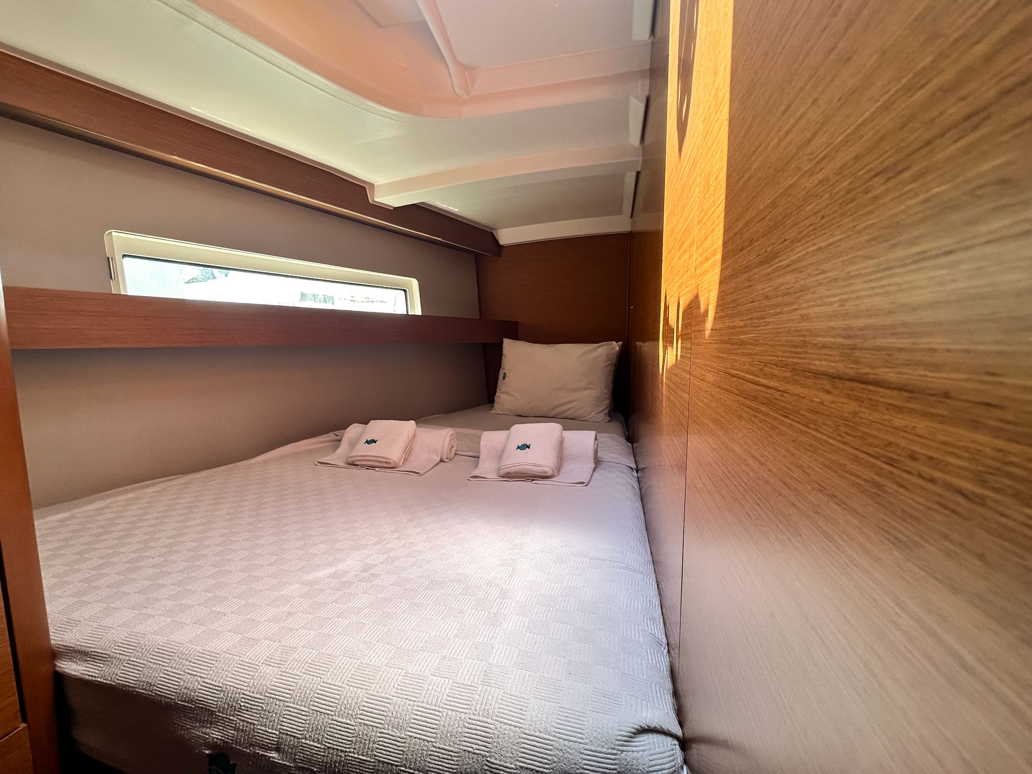 Sun Odyssey 440 - 4 cab. — photo 27