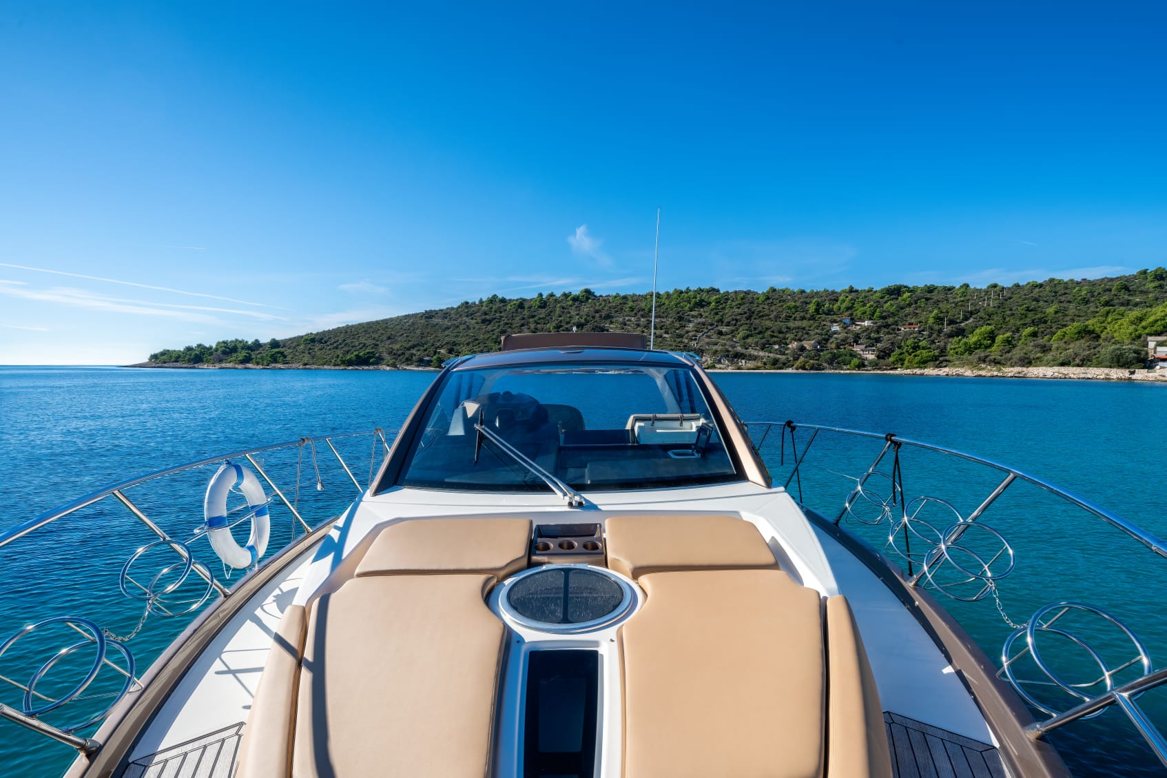 Cranchi M44 HT — photo 11