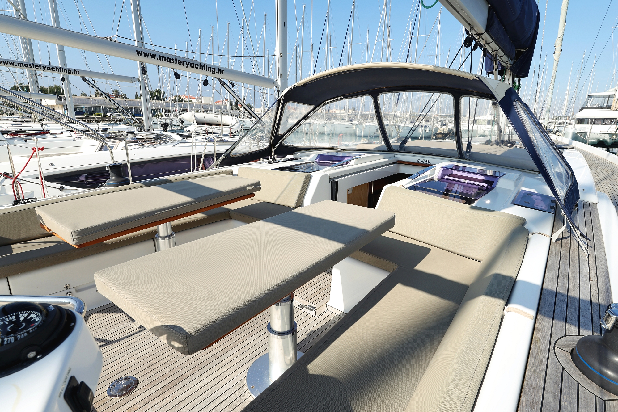 Hanse 575 - 5 + 1 cab. — photo 7