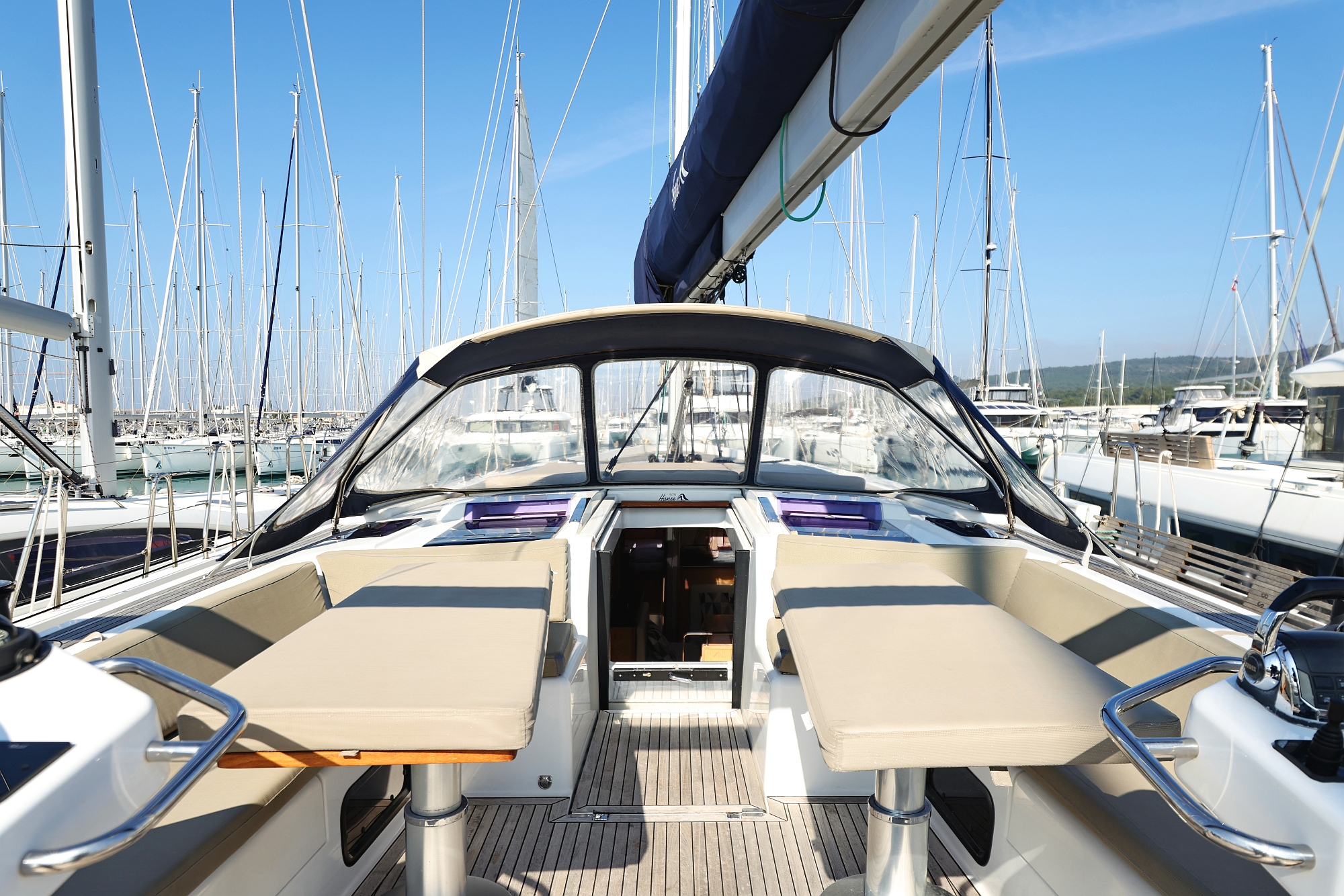 Hanse 575 - 5 + 1 cab. — photo 13