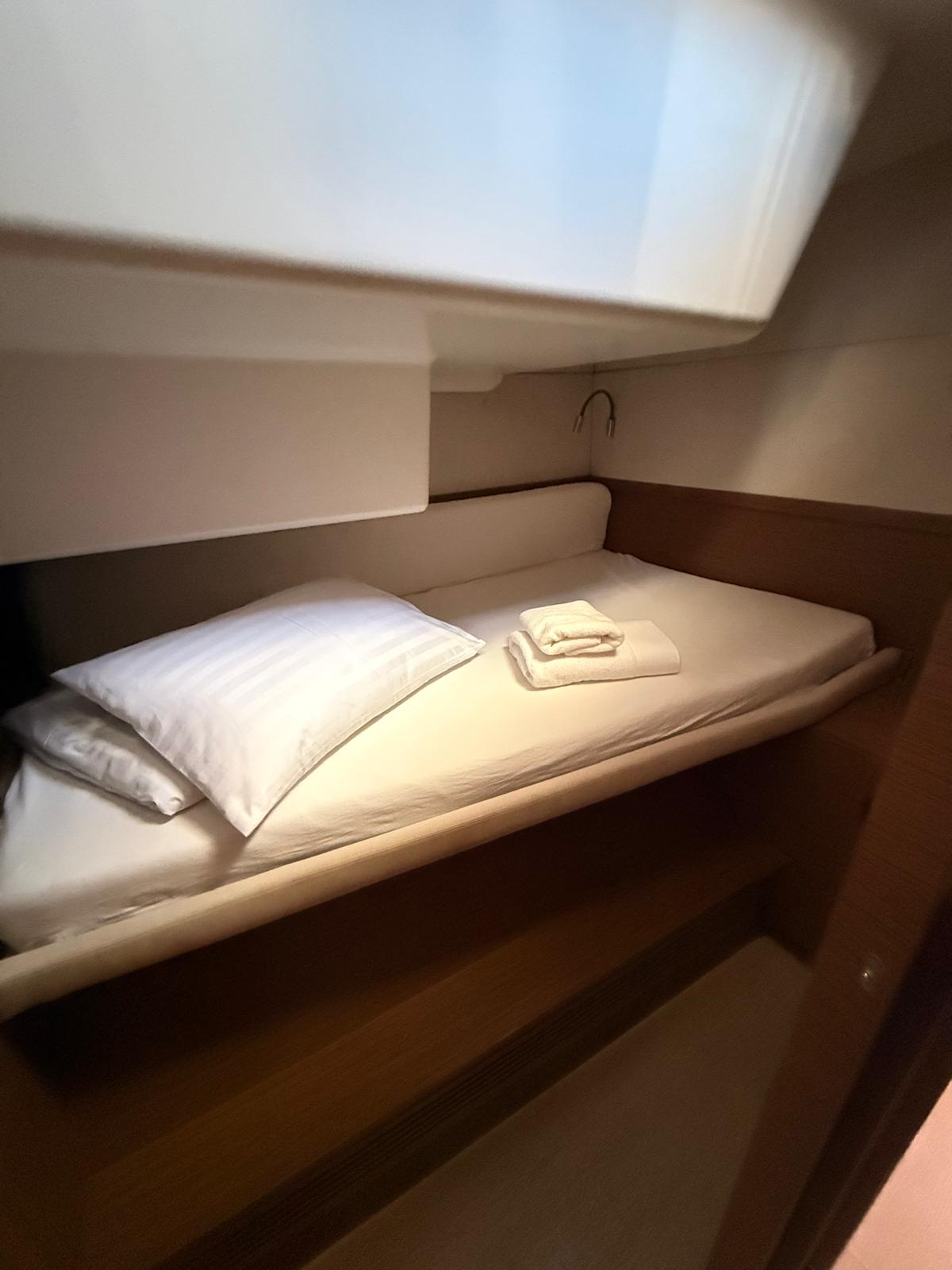 Lagoon 50 - 6 + 2 cab. — photo 11