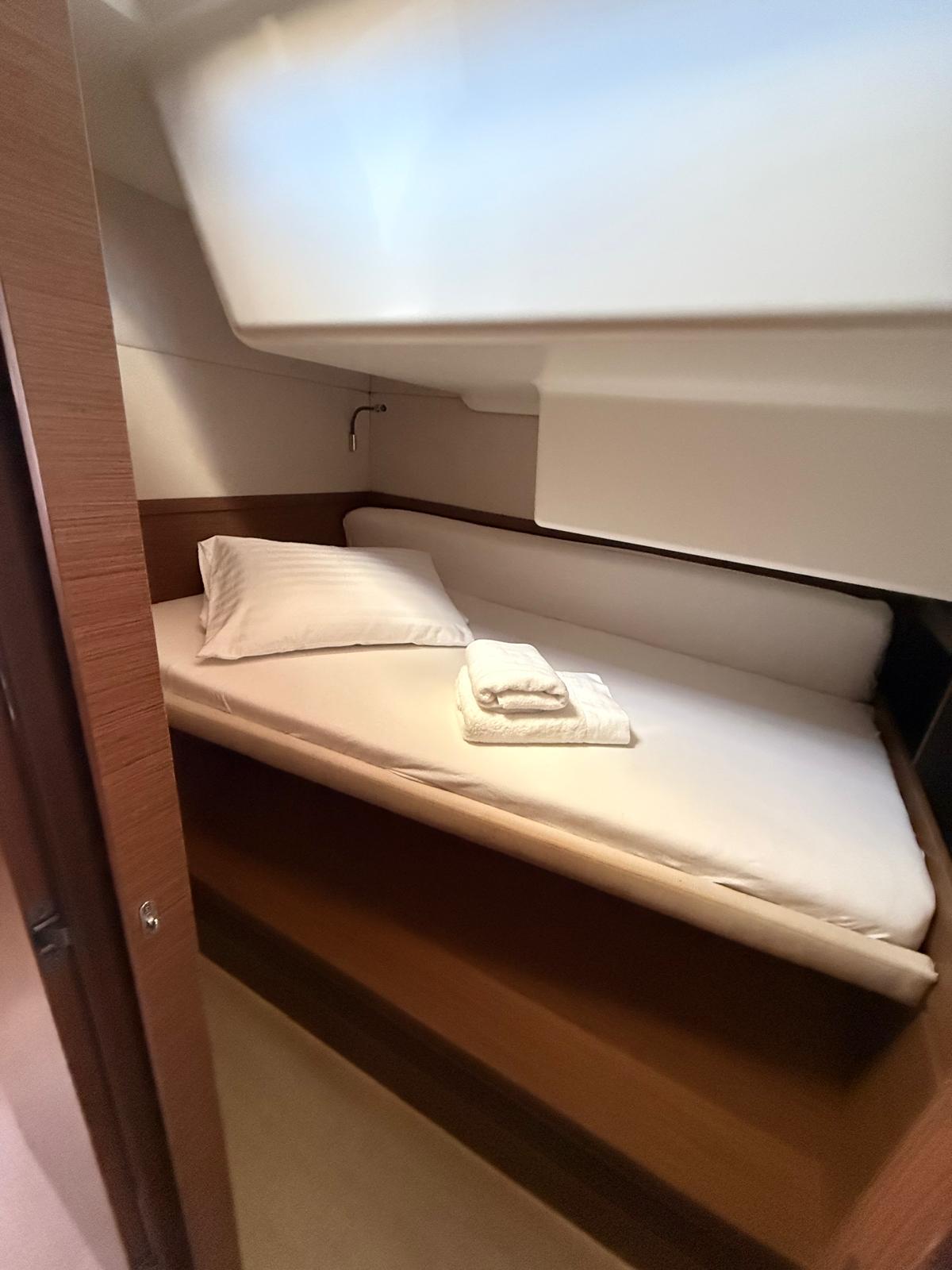 Lagoon 50 - 6 + 2 cab. — photo 13