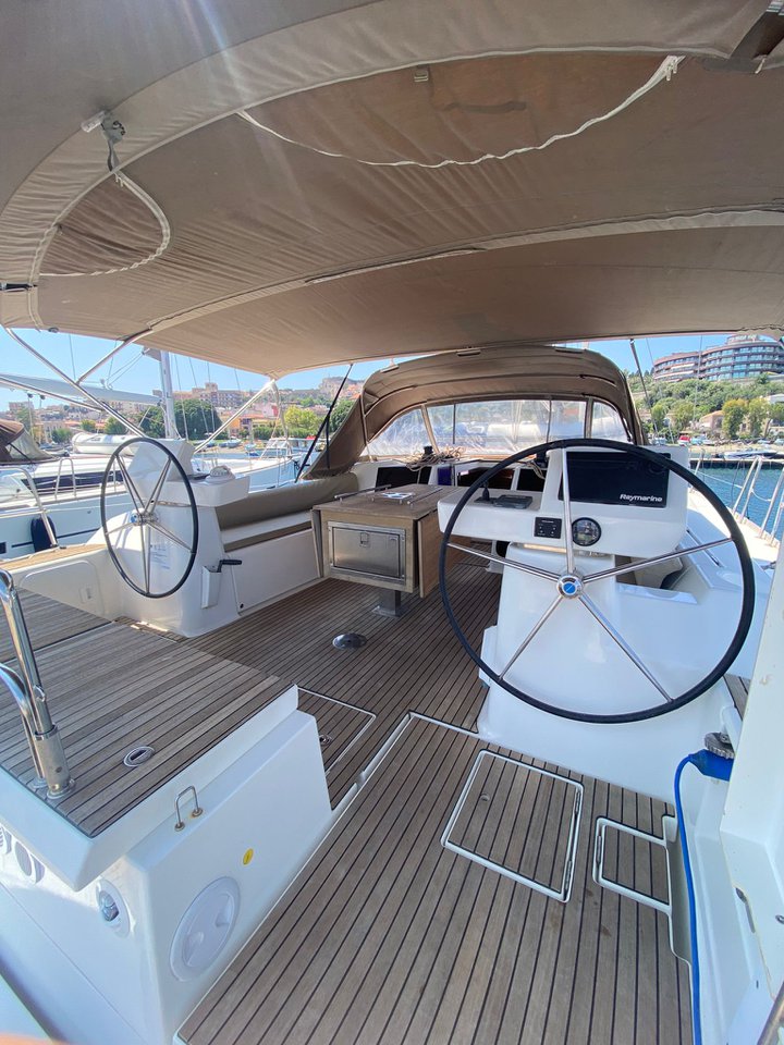 Dufour 520 GL — photo 3