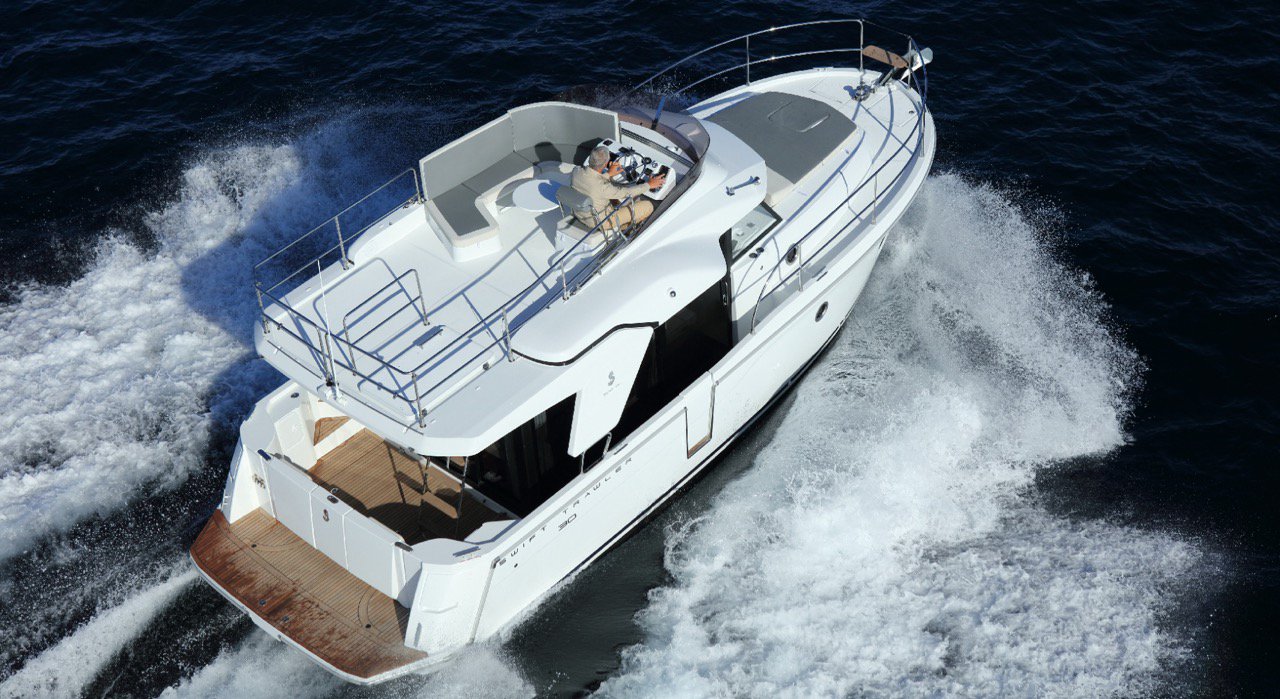 Swift Trawler 30 Fly — photo 10