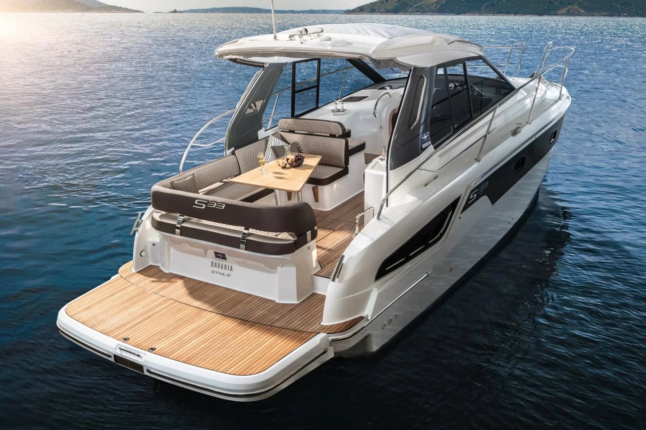 Bavaria 33 Sport HT — photo 1