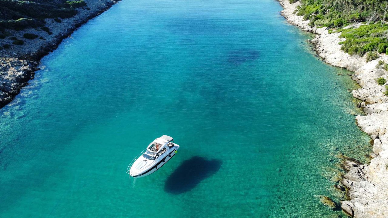 Bavaria 33 Sport HT — photo 7
