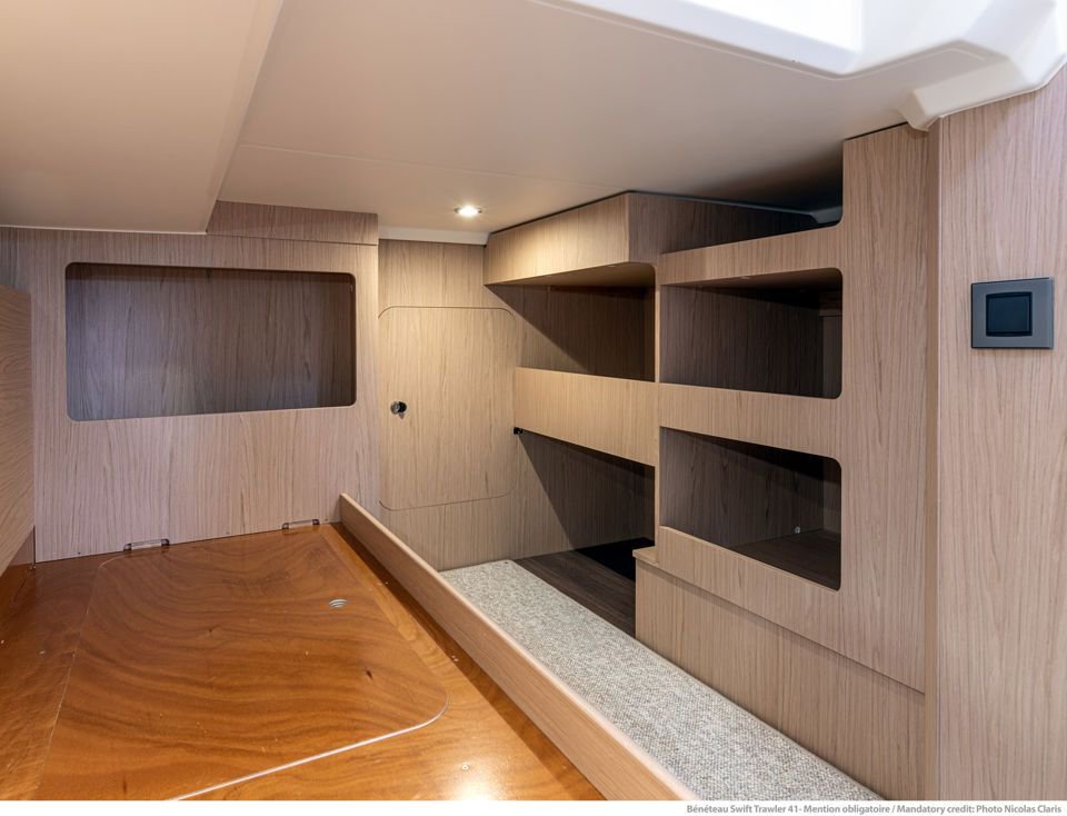 Swift Trawler 41 Fly — photo 21