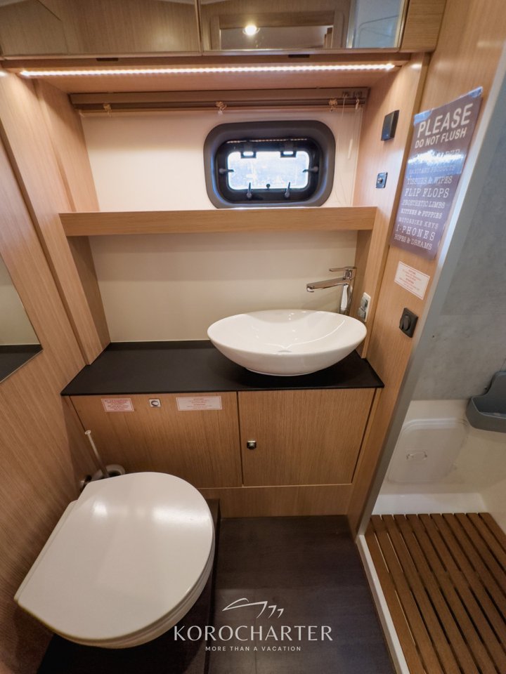 Bavaria SR41 — photo 24