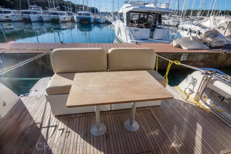 Bavaria Virtess 420 Fly — photo 13