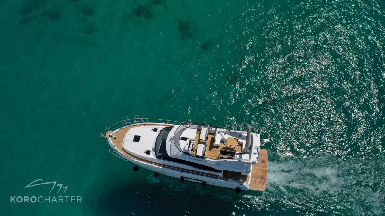 Bavaria Virtess 420 Fly — photo 5