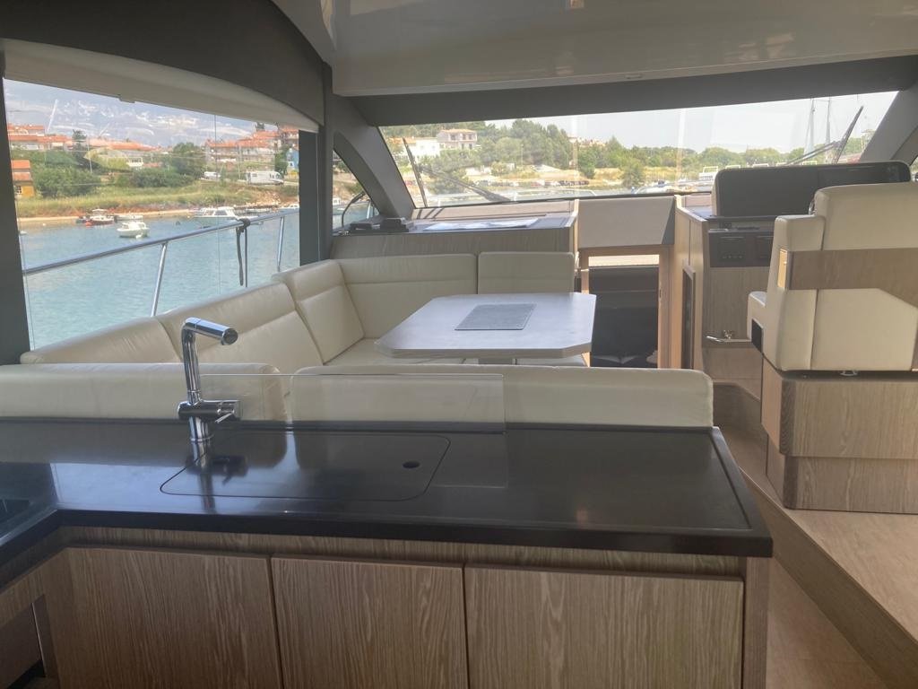 Sealine F430 — photo 15