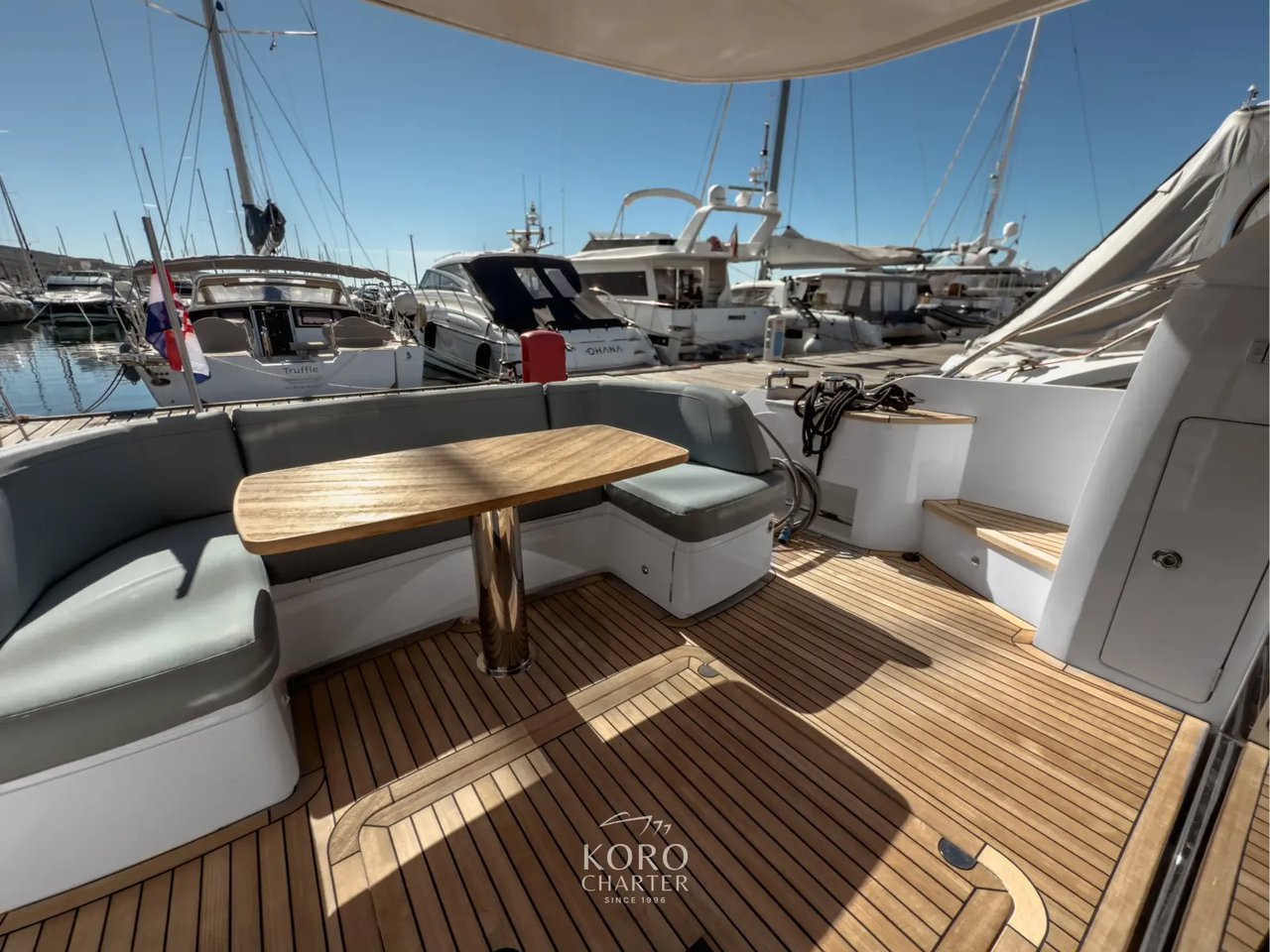 Princess 50 Flybridge - 3 + 1 cab. — photo 15