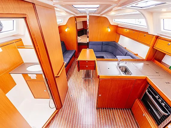 Bavaria Cruiser 37 - 3 cab. — photo 7